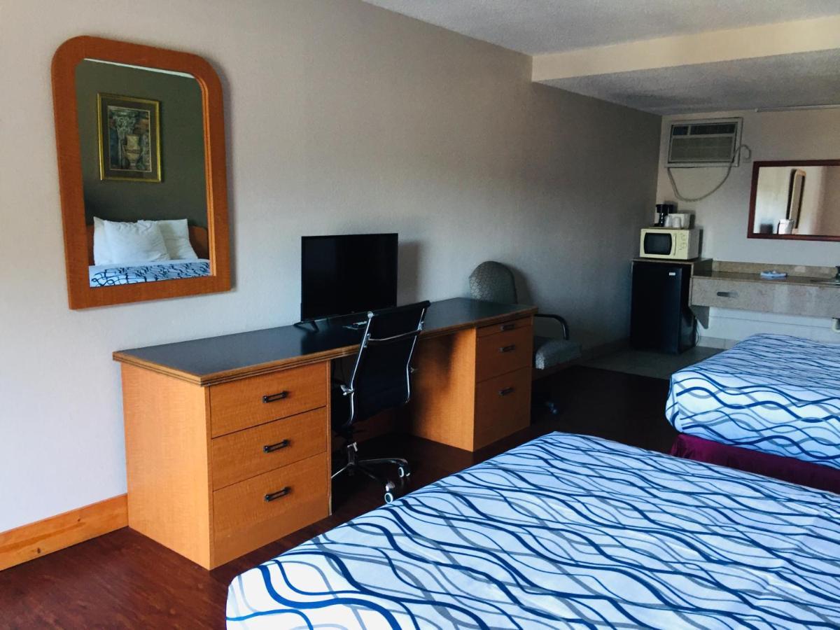 Bear Mount Inn & Suites Pigeon Forge Eksteriør billede