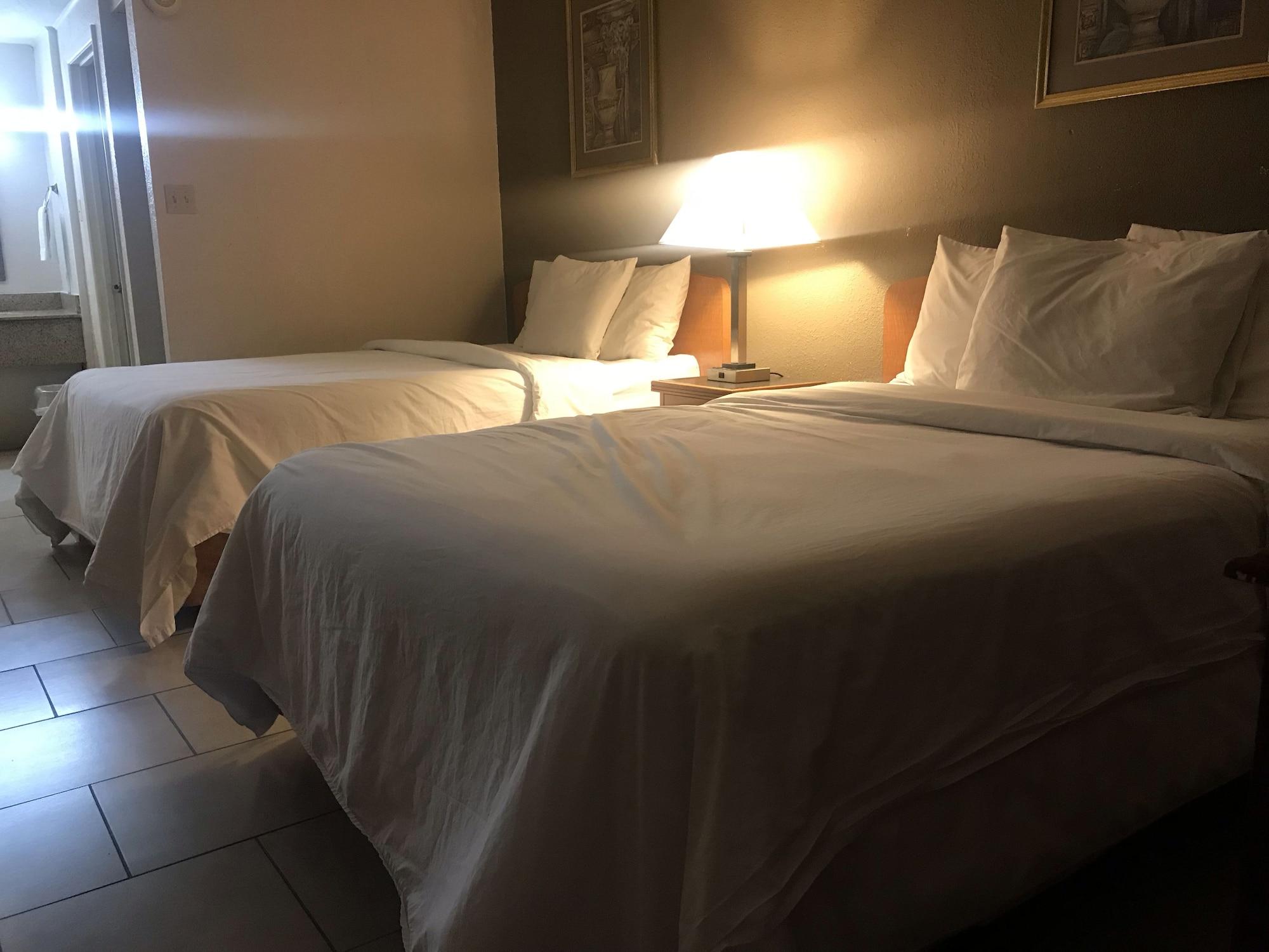 Bear Mount Inn & Suites Pigeon Forge Eksteriør billede
