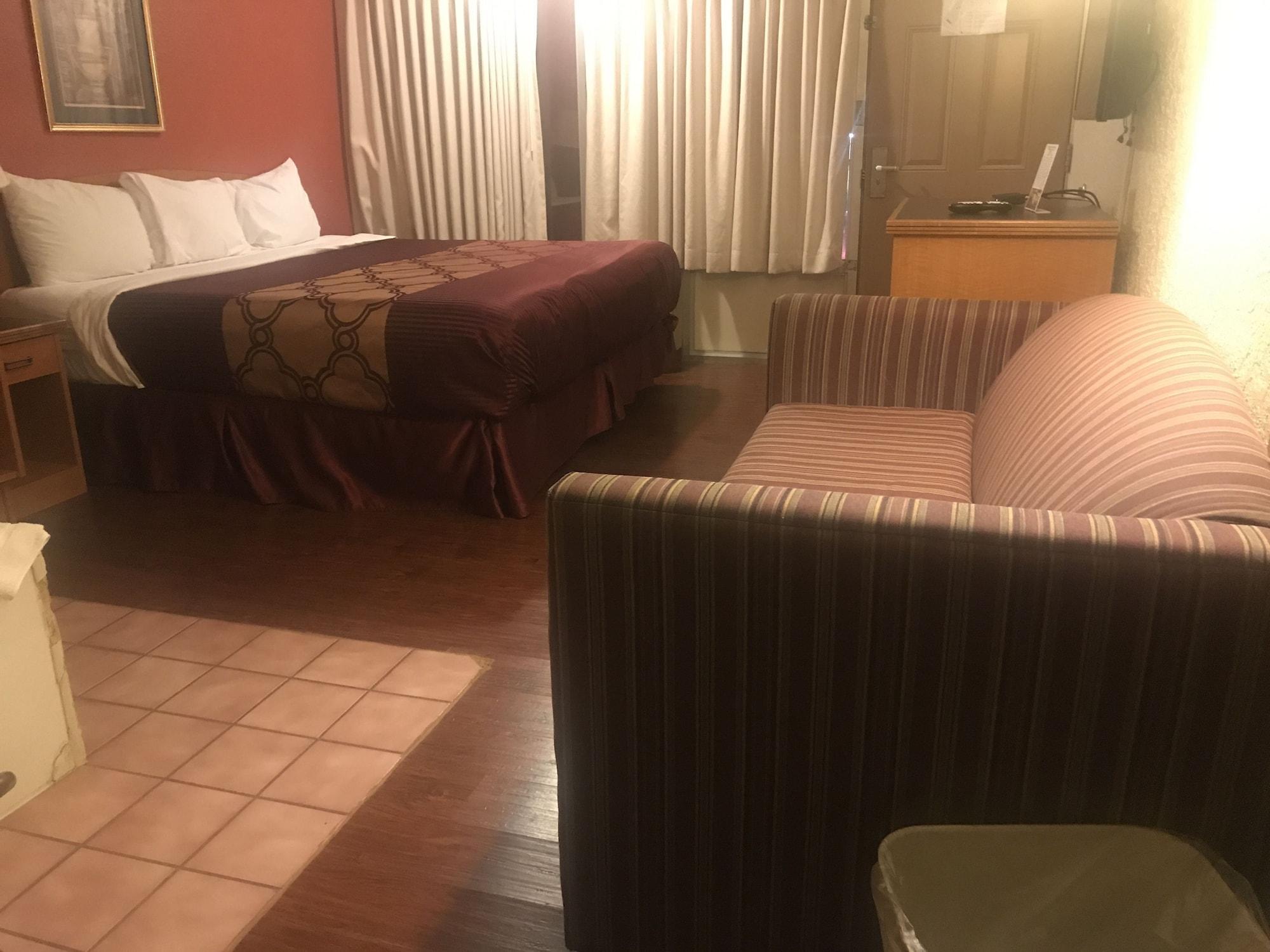 Bear Mount Inn & Suites Pigeon Forge Eksteriør billede