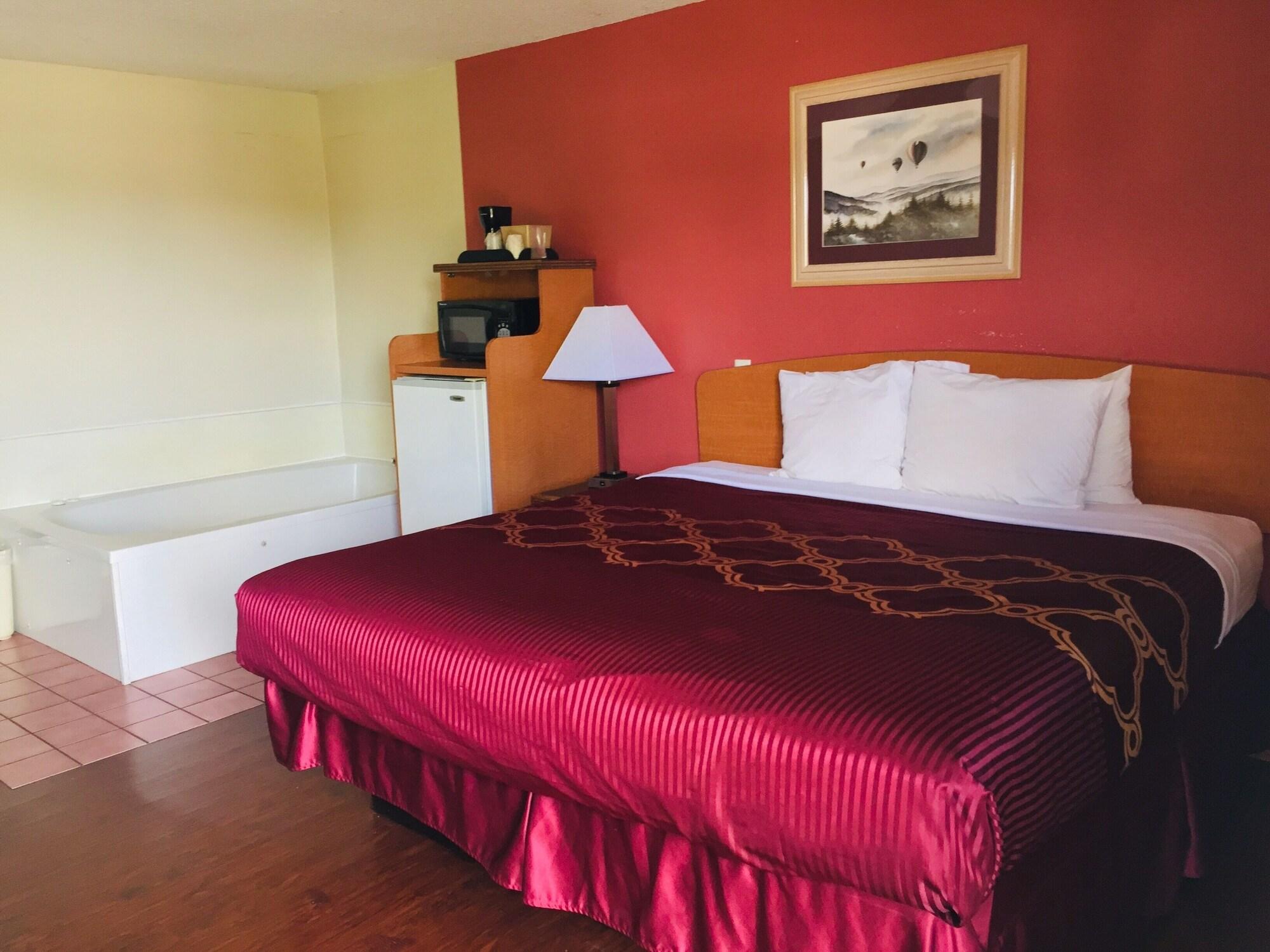 Bear Mount Inn & Suites Pigeon Forge Eksteriør billede